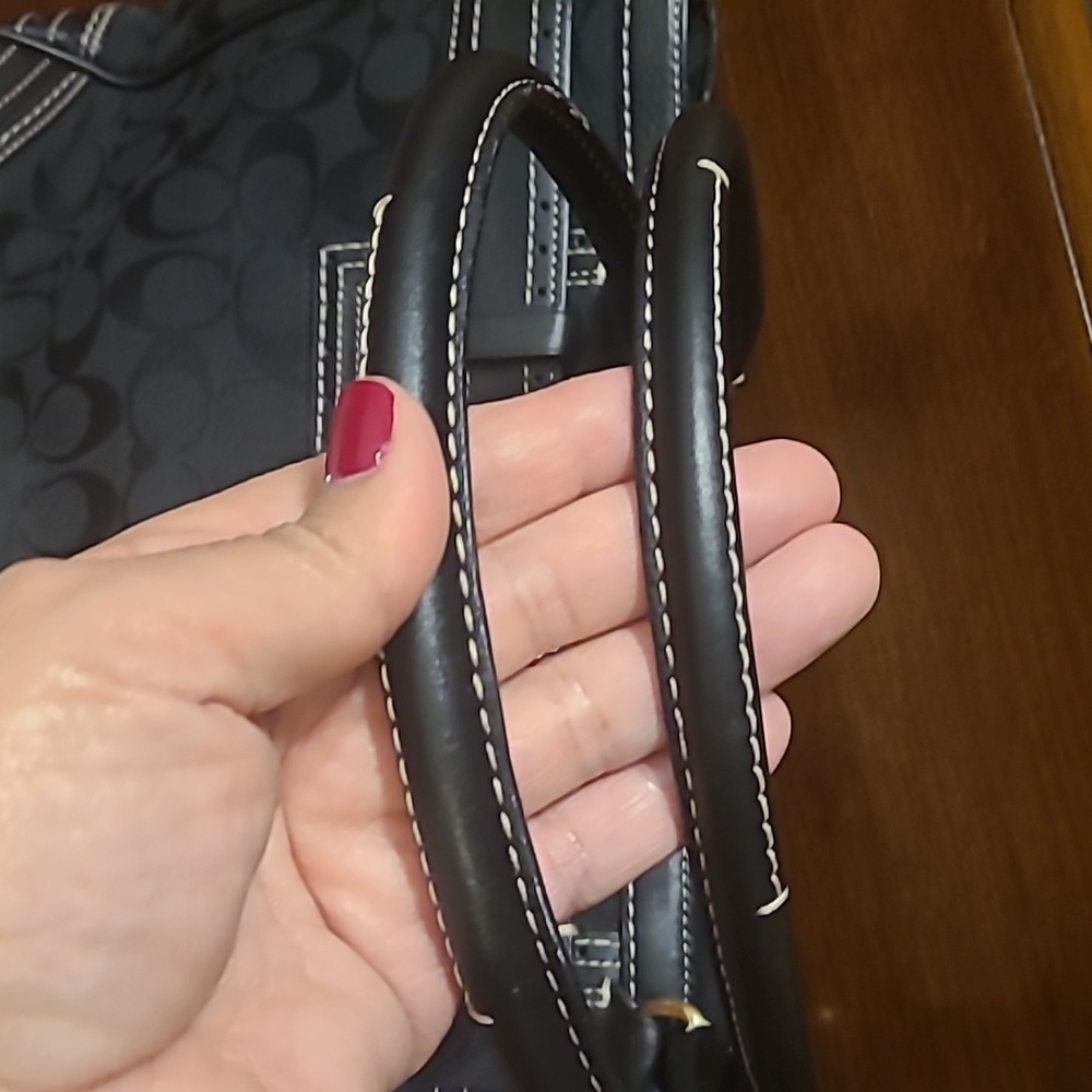 SOLD**Coach Hampton Vintage Carryall Shoulde Satchel EUC - Picture 9 of 15